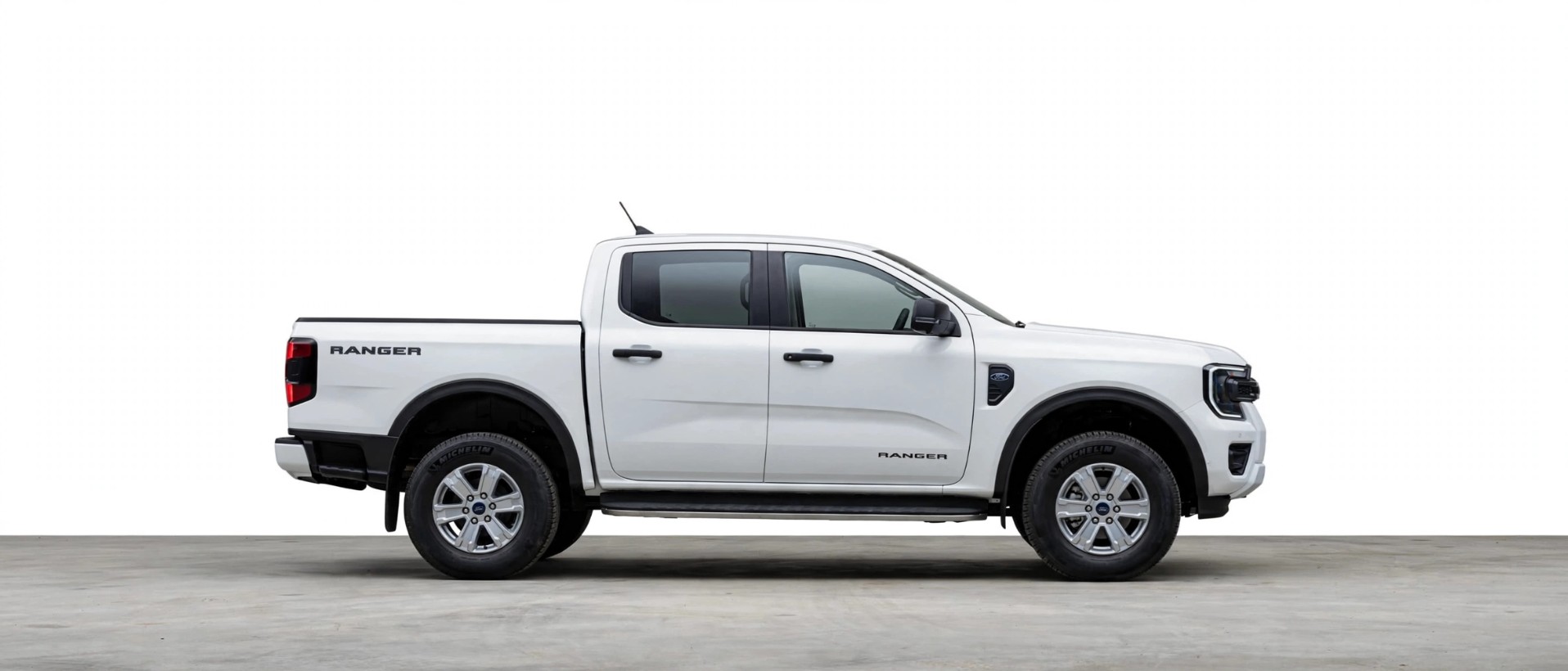 1-Ton fleet vehicle